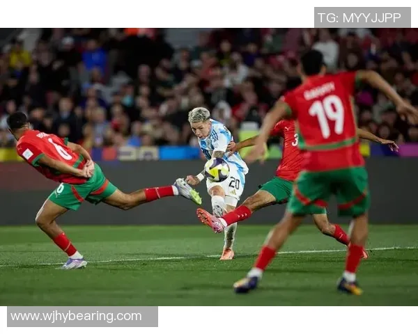 乌度卡：与篮网时有哈登、欧文不同，在火箭KD需更多发声